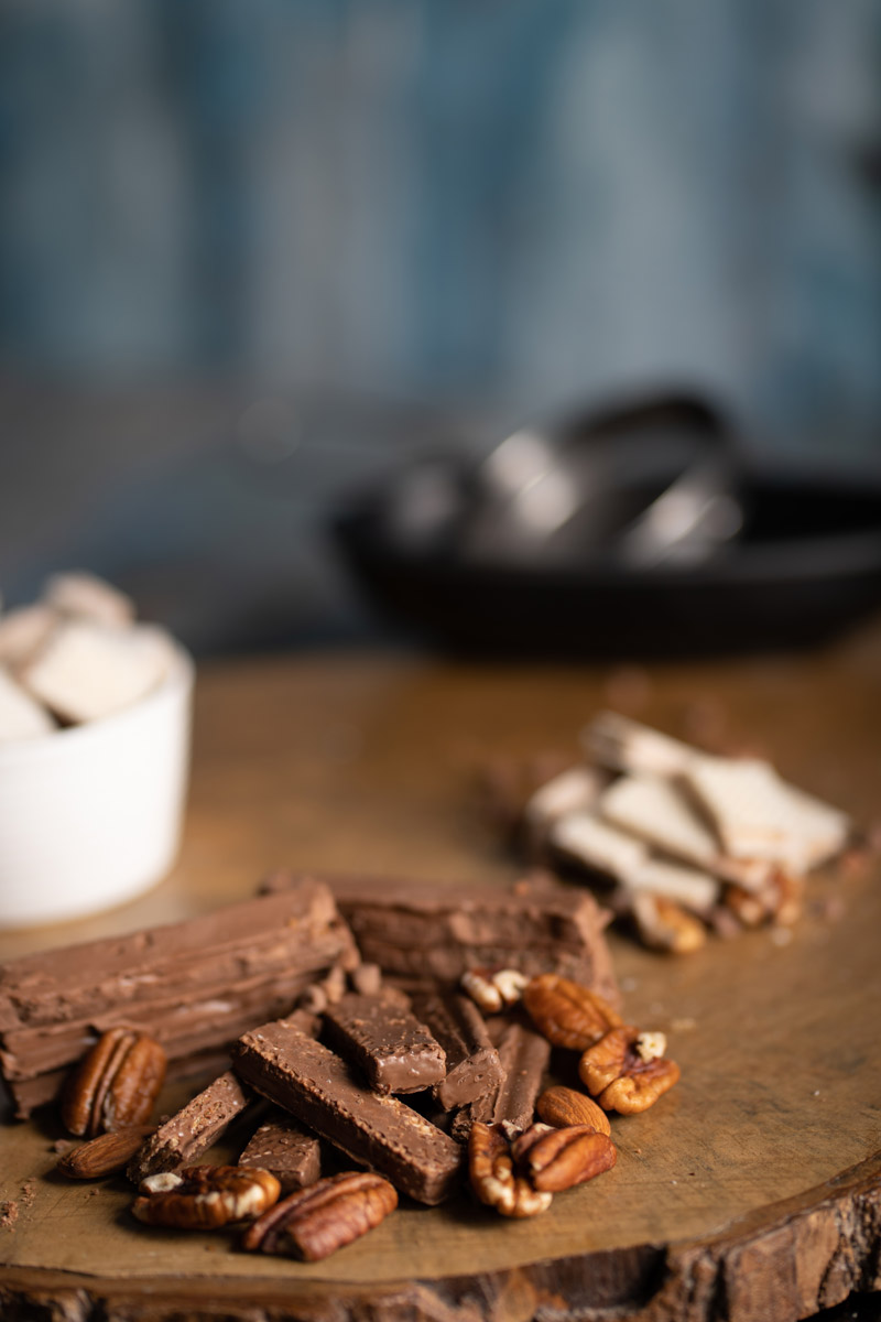 Chocolate munch with walnut and pecan.