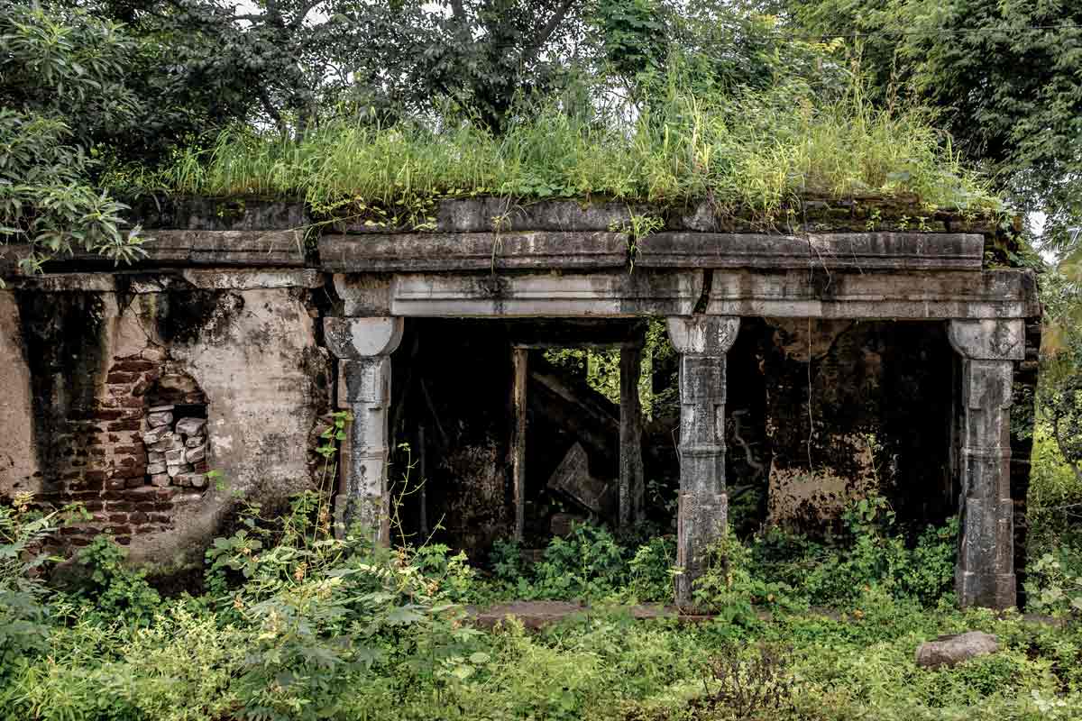 Broken temple in Tamil Nadu