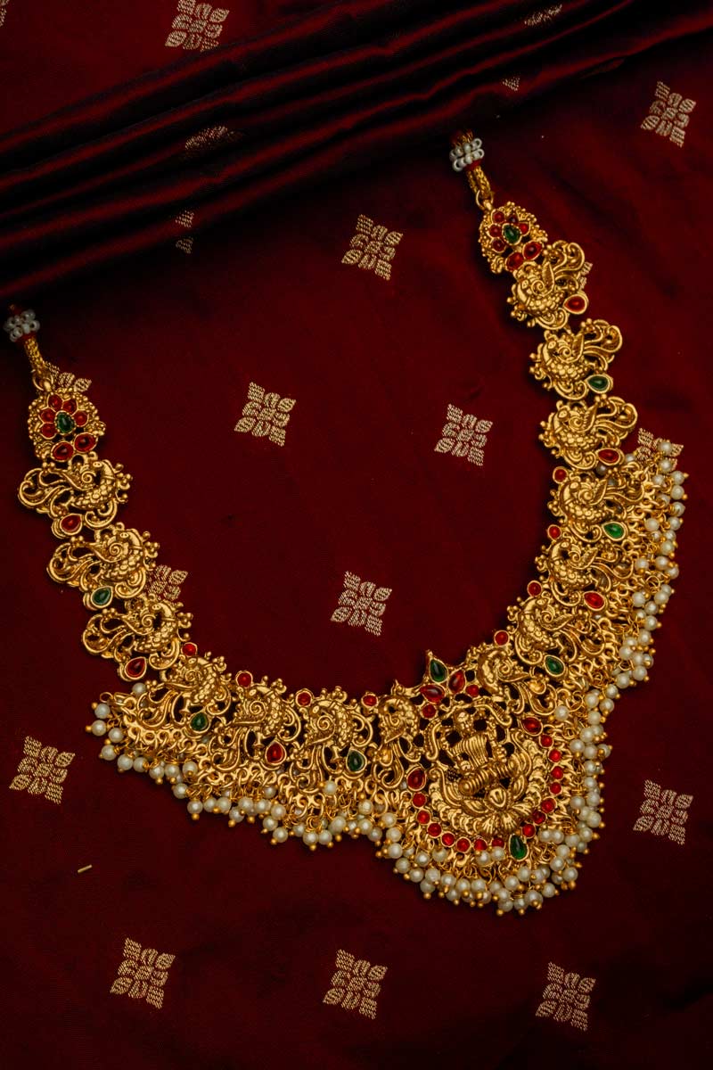 Golden long necklace