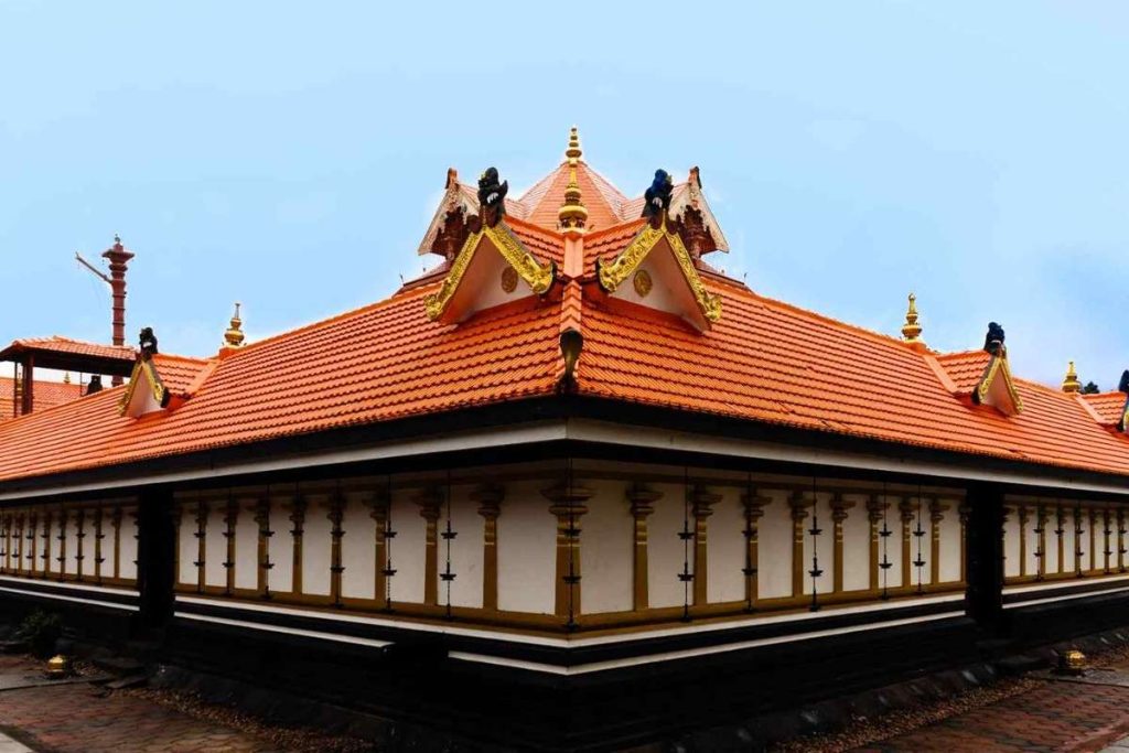 golden yellow painted border in temple