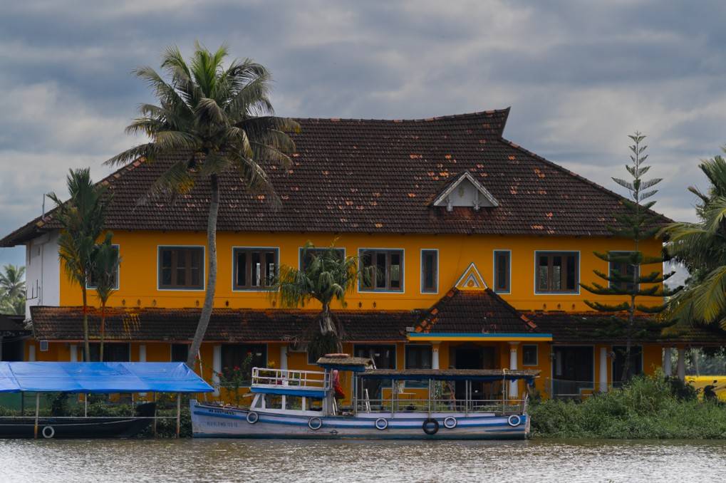 a house is nested bay of river