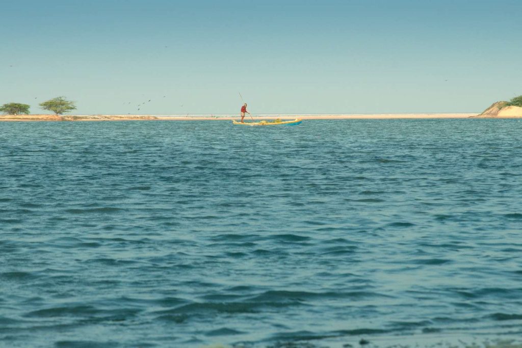 Arrival of solitary fishermen. .