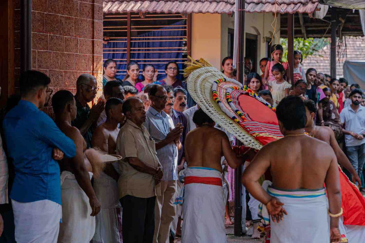 devotional gathering among devotees