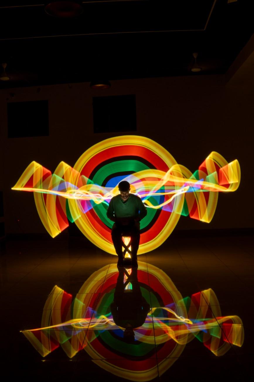 radiant motion of light painting