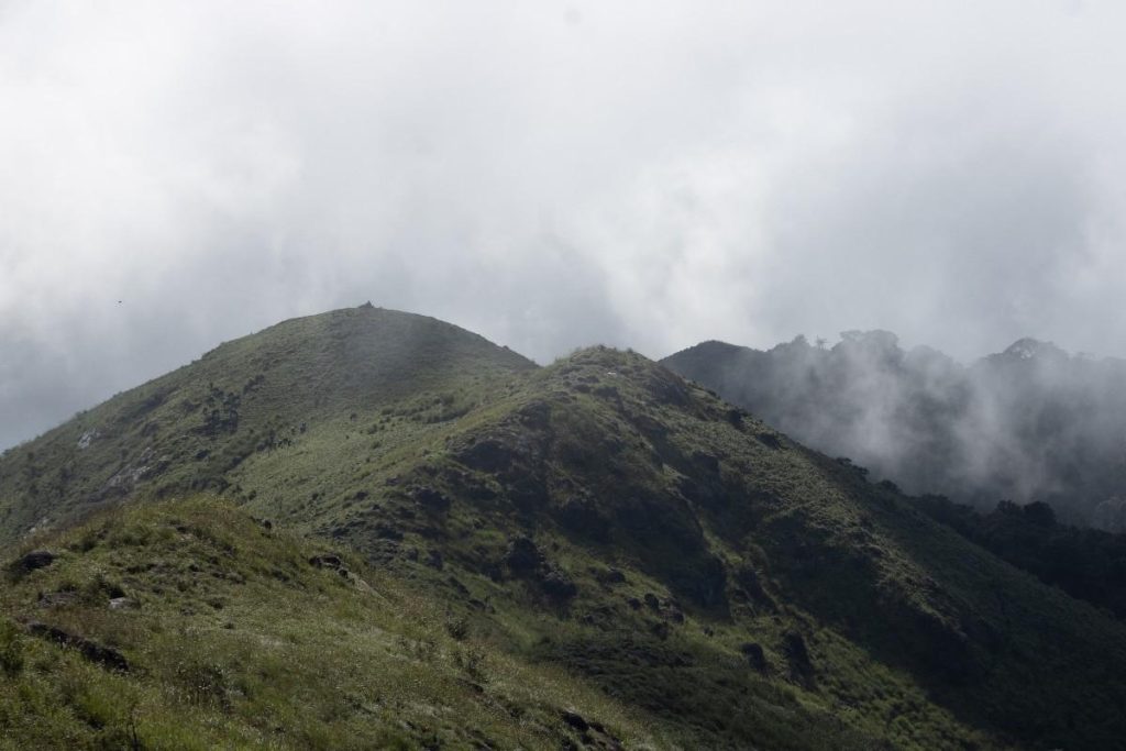 smoggy peaks getting hidden