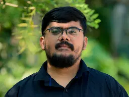 Chauhan Sumit Hemantisingh – Photographer, Creative Hut alumni